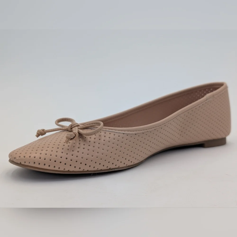 Bandolino Paprika Sz 11M Perforated Breathable Nude Comfy Slip-On Ballet Flats